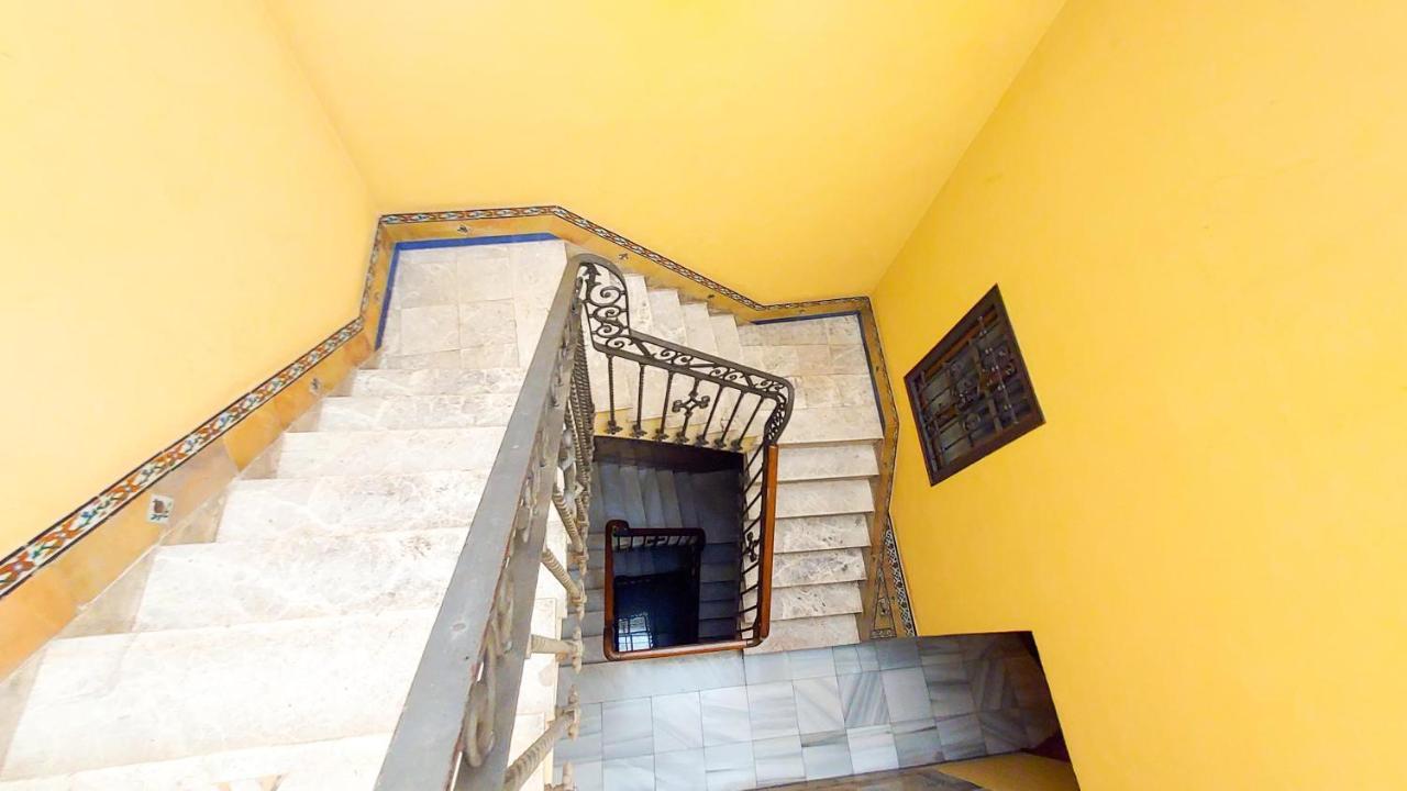 Atico En Calatrava - Vistas Y Gran Terraza Privada Apartment Севиля Екстериор снимка
