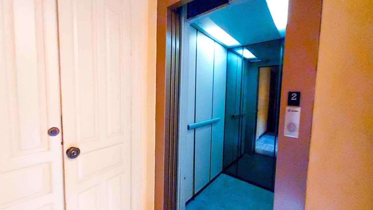 Atico En Calatrava - Vistas Y Gran Terraza Privada Apartment Севиля Екстериор снимка